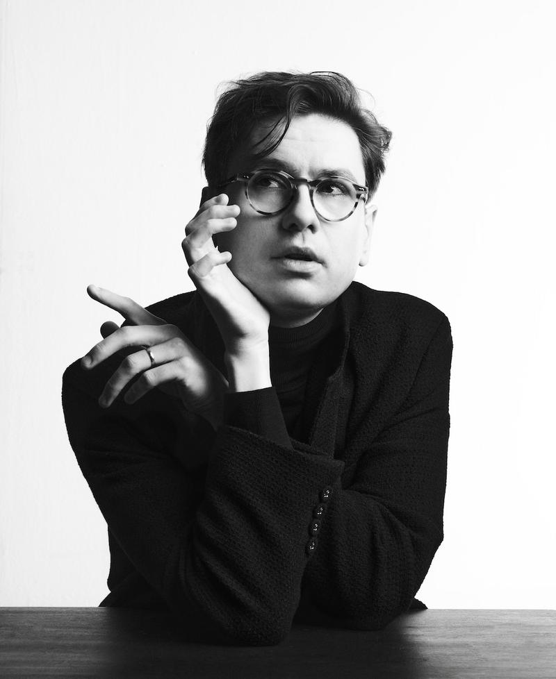 Black and white headshot of pianist Víkingur Ólafsson